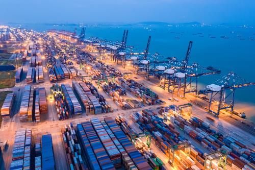 中国上海到英国集装箱船运输全封闭海运通道