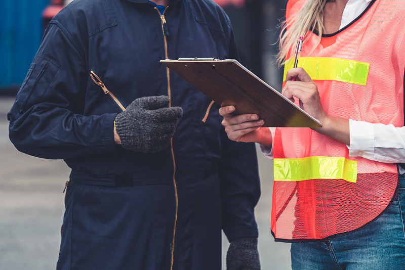 中国广东-深圳到英国生鲜冷链空运