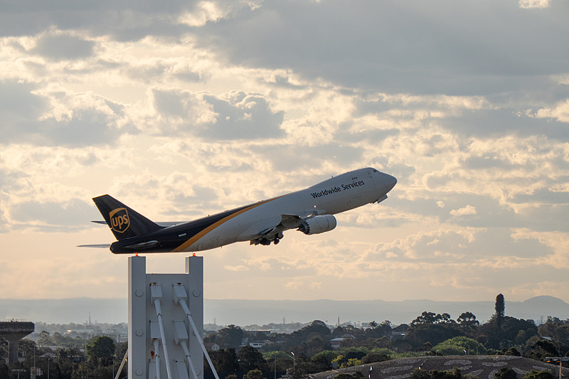 中国江苏-苏州到波兰自贸区空运联动 