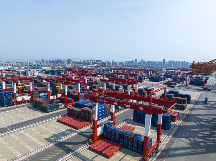 深圳市进达物流有限公司