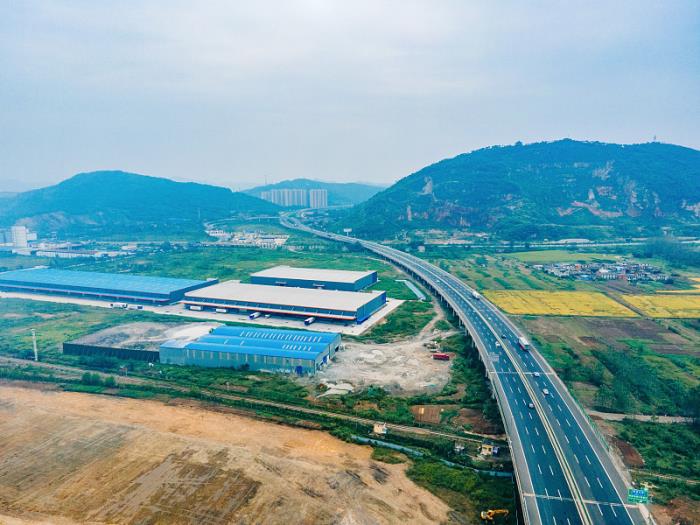 珠海福亚鑫物流有限公司 珠海福亚鑫物流有限公司