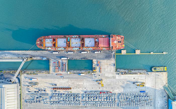 易邮方岸国际物流（深圳）有限公司