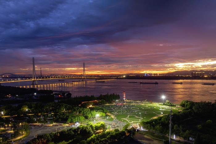 东莞市锦诺物流有限公司