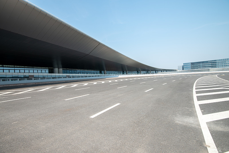 深圳市龙祥通物流有限公司