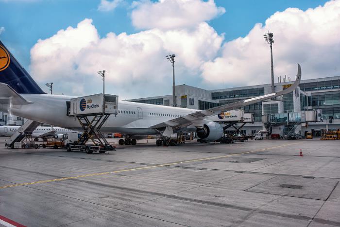 中山市嘉盈国际物流有限公司