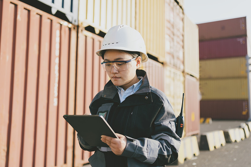 深圳市鑫诚盛物流有限公司