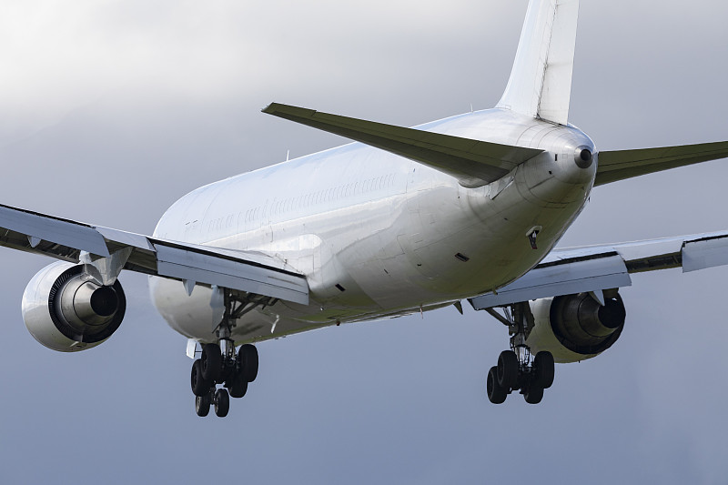 佛山市新佑物流有限公司