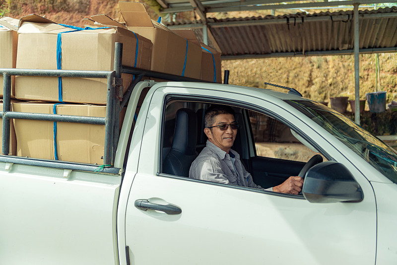 徐闻县锦鸿物流有限公司