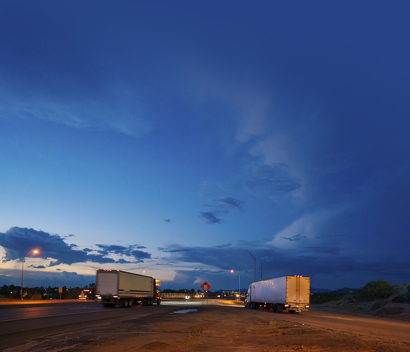 梧州市星驰物流有限公司 梧州市星驰物流有限公司