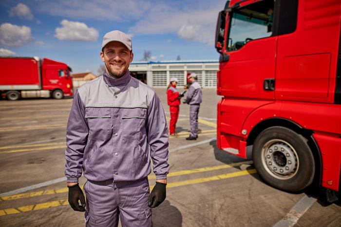 大庆市萨尔图区鸿鑫雁物流有限公司