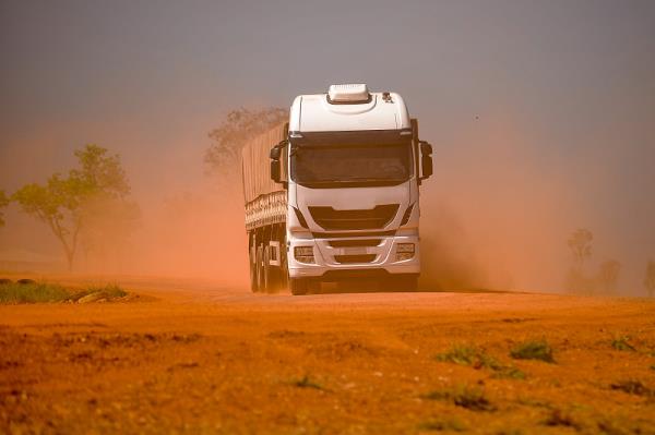 南宁弘日物流有限公司