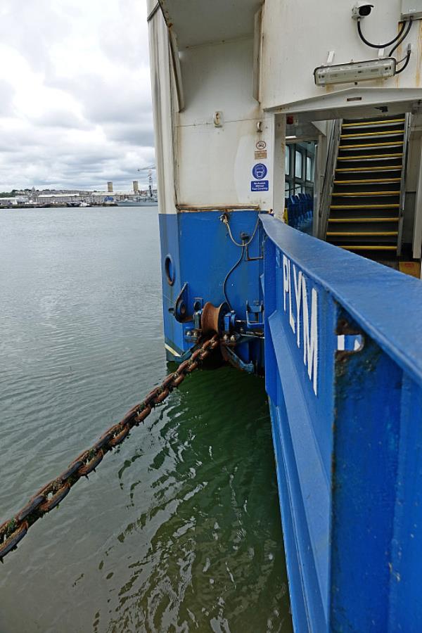 深圳市鸿亿德物流有限公司