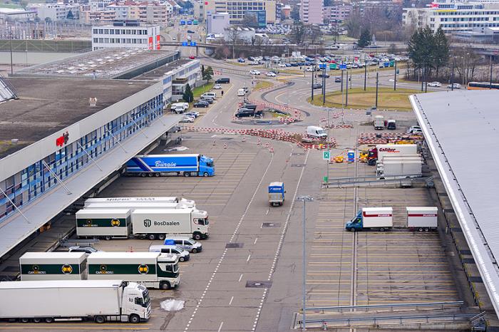 玉林市旺鼎长物流有限公司 玉林市旺鼎长物流有限公司