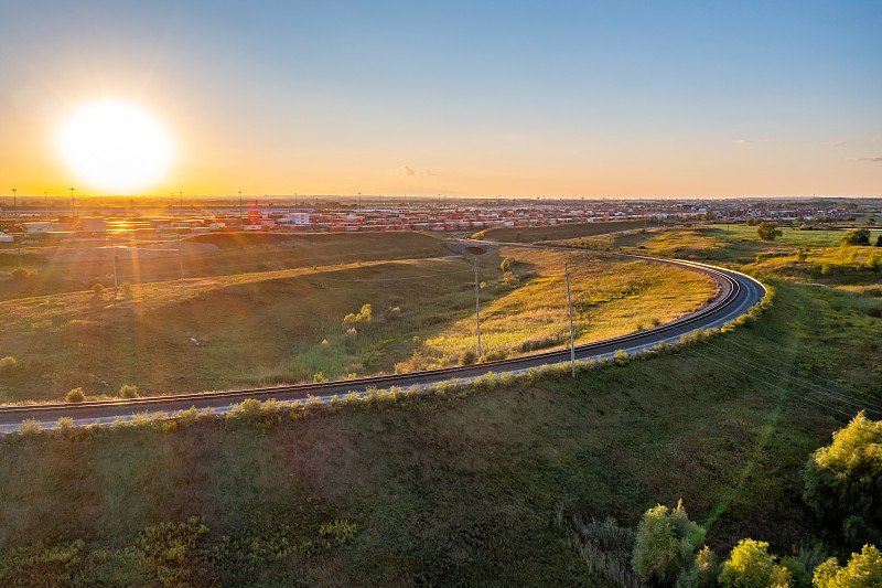 上海雨甜物流有限公司