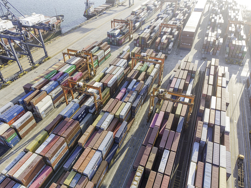 为什么你做海外仓烧钱费神？那是你没选对物流方式