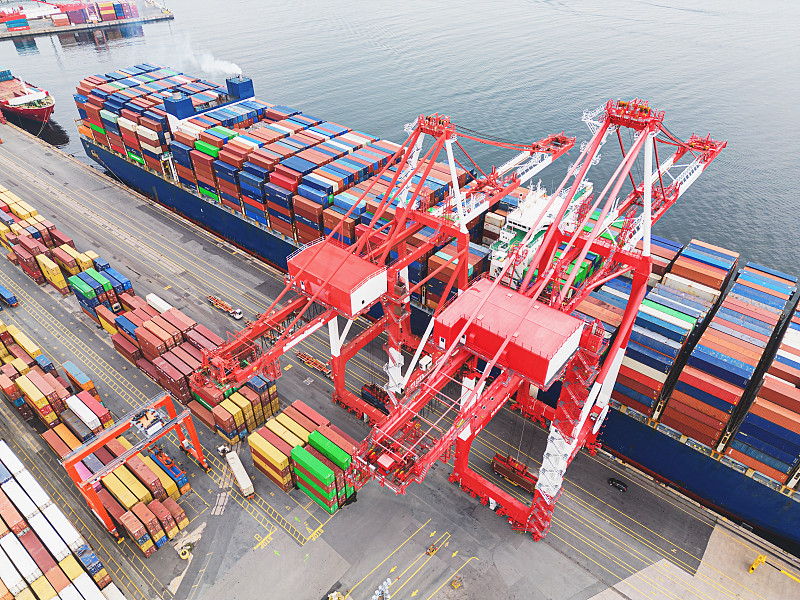 UPS和USPS有什么区别？