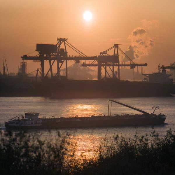 跨境电商卖家想要降低国际物流费用？提前先做好这5点