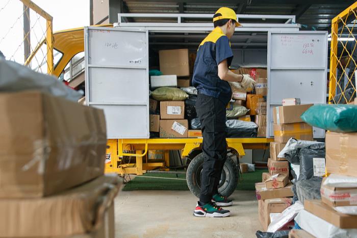 国际快递查询可以通过哪些渠道查询