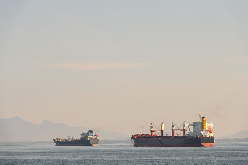 中美海运快船慢船区别