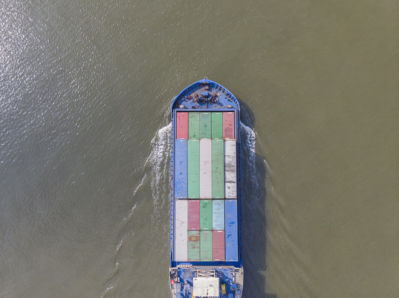 海运中国到美国,海运中国到美国要多久