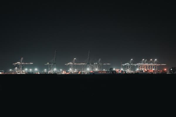 美国海运散货专线运费多少，几天到？