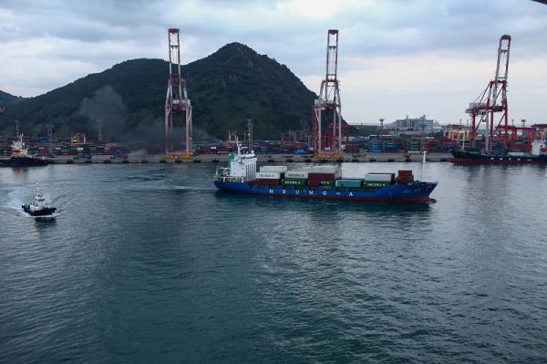 海运美国专线,美国海运转运