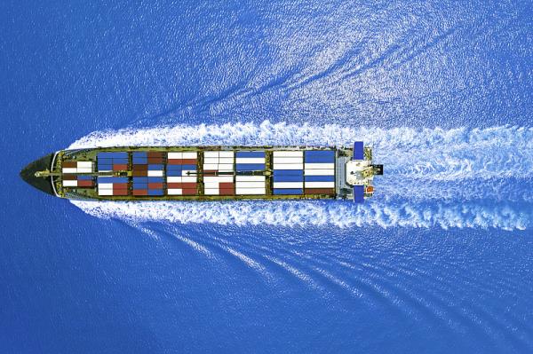 货物空运到美国时如何节省运费？